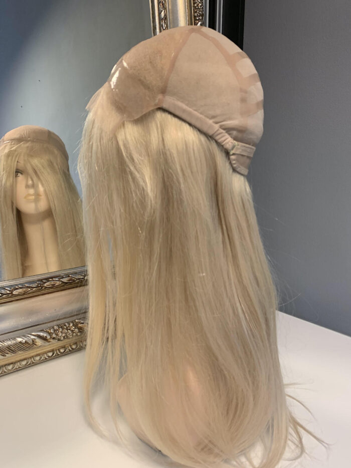 Wiktoria - Luksusowa Peruka Blond Włosy Naturalne 68 cm