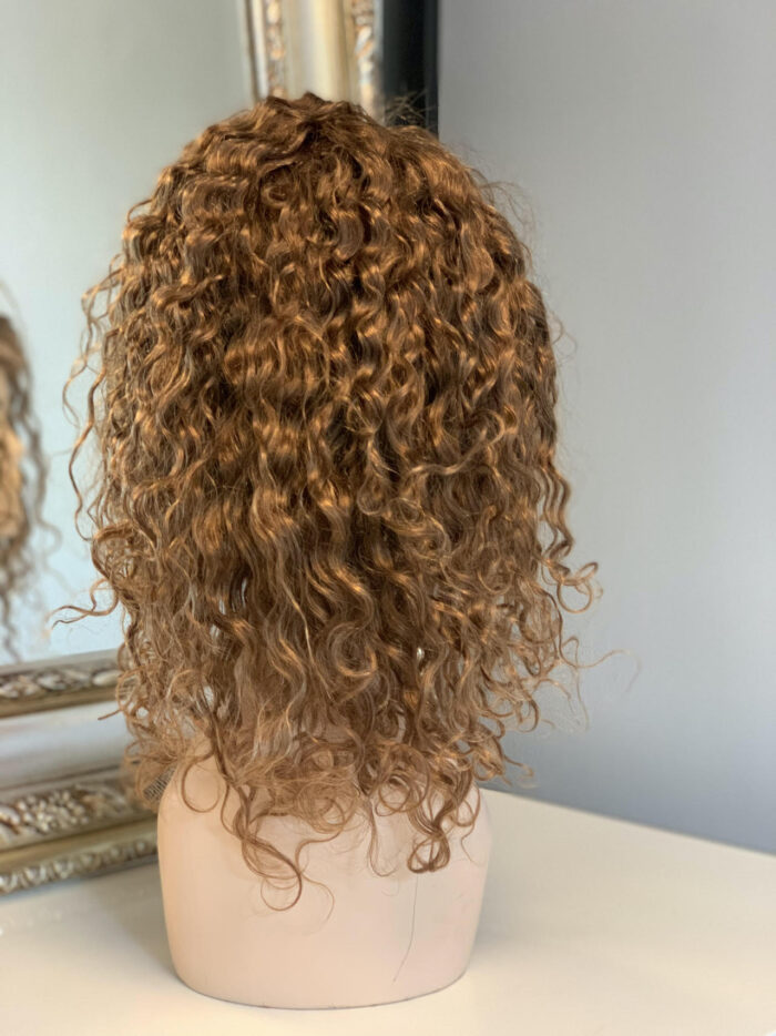Peruka Włosy Naturalne Kręcone w kolorze brązowym Megan loki 45 cm