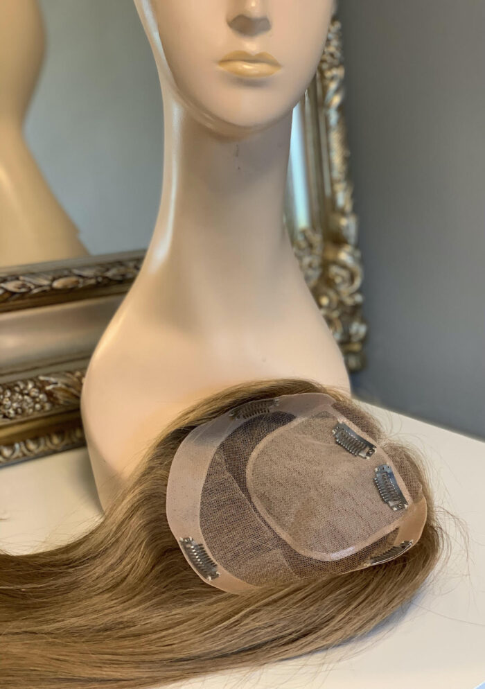 Luksusowy topper - tupet damski Klara z naturalnych włosów szatyn 68 cm
